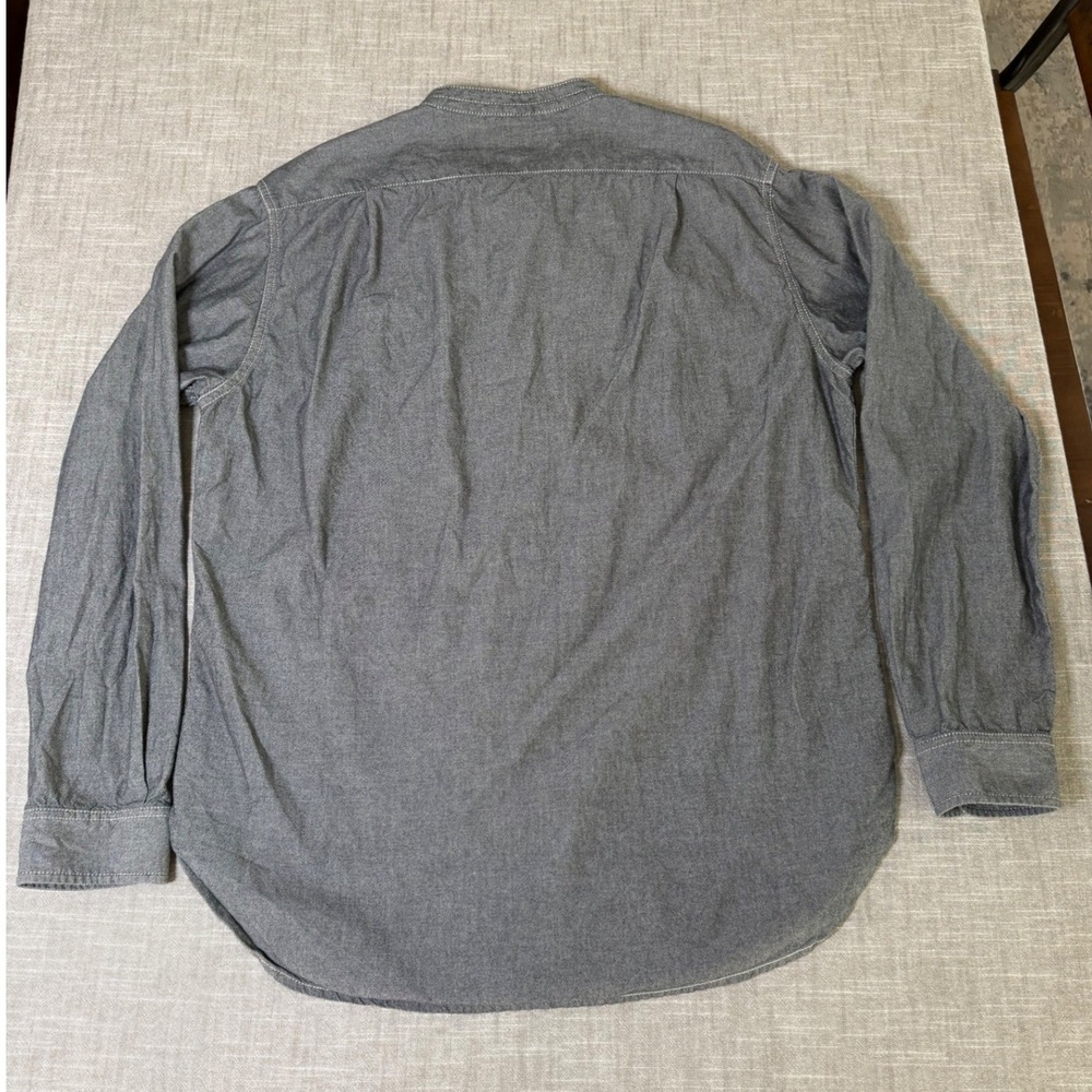 The J Peterman Company Mens L Gray Cotton Chambray Band Collar Long Sleeve Shirt - Picture 7 of 7